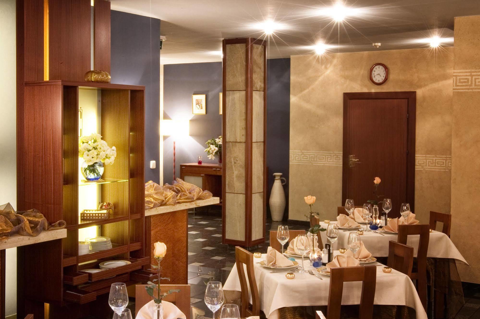 Classic Hotel كراكوفيا المطعم الصورة