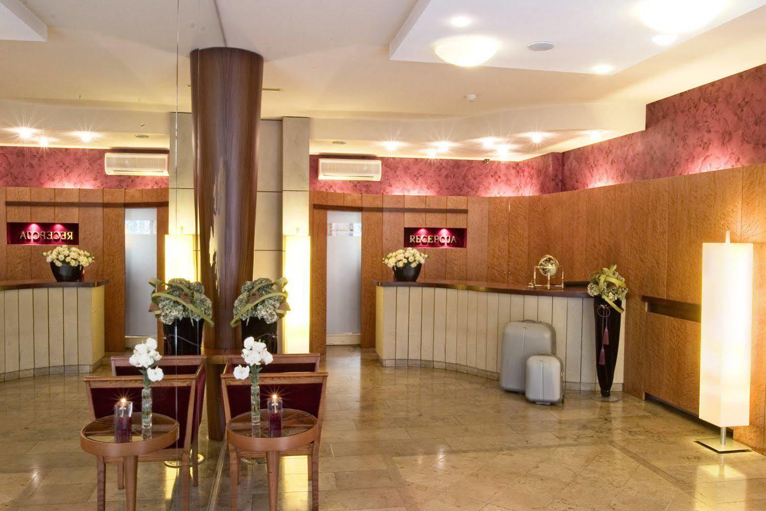 Classic Hotel كراكوفيا المظهر الداخلي الصورة